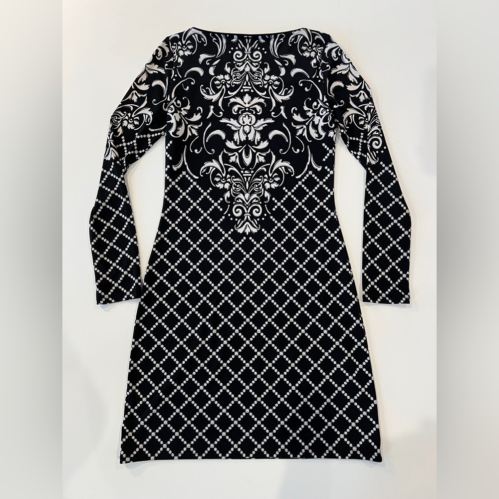 WHBM Paisley Geometric Black and White Long Sleeve Dress - Picture 14 of 14